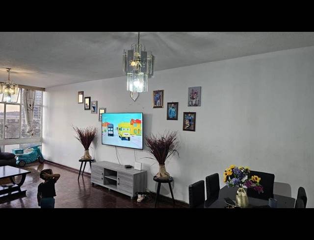 2 BEDROOM APARTMENT FOR SALE IN BEDFORD GARDENS